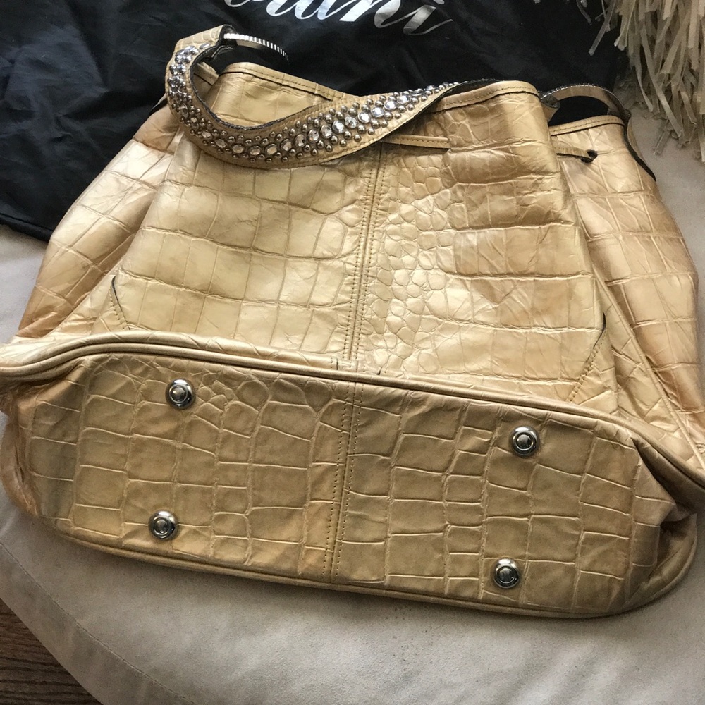Authentic✨✨ RAVIANI HANDBAG ✨✨ - Picture 3 of 8